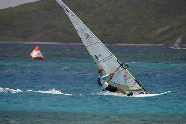  Nuestro club de windsurf.JPG 